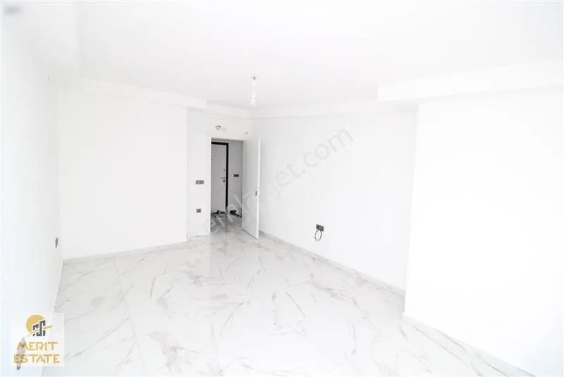Apartment, 3-room, 100 m²