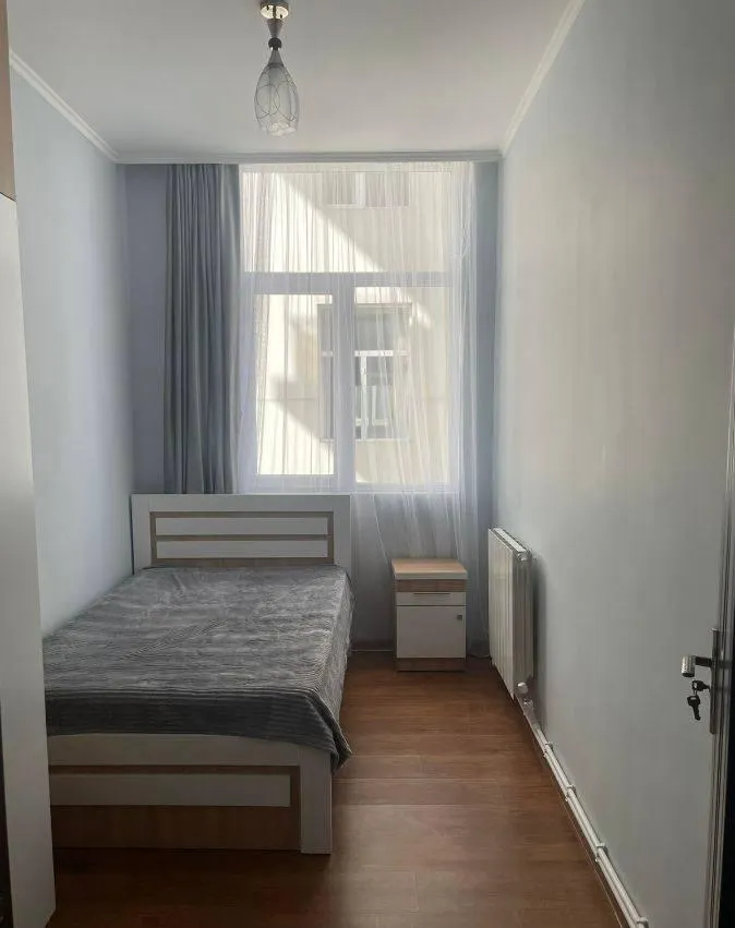 Квартира, 3-комн., 66 м²