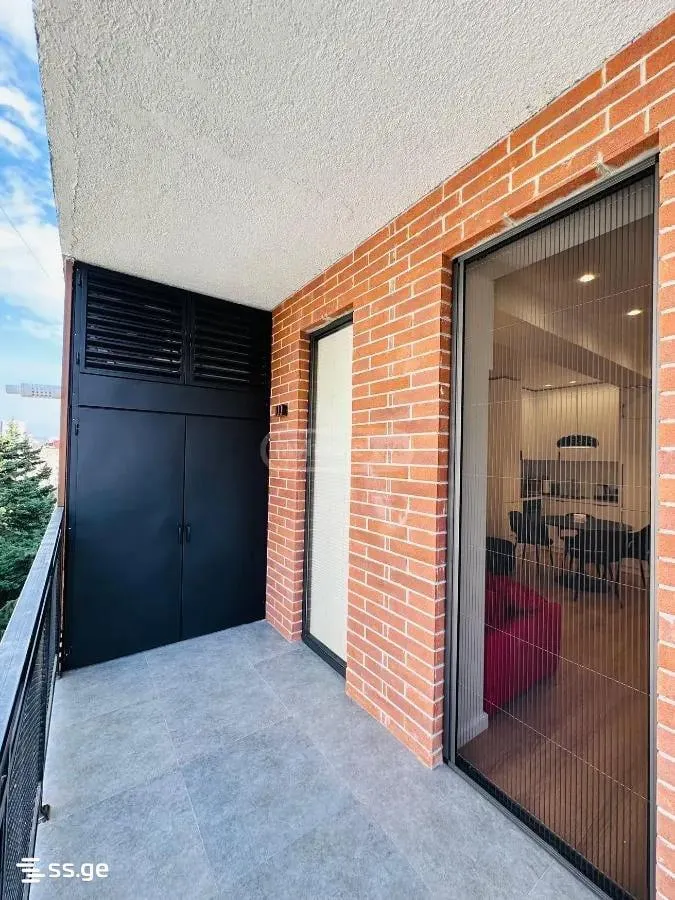 Apartment, 3-room, 82 m², B-Home