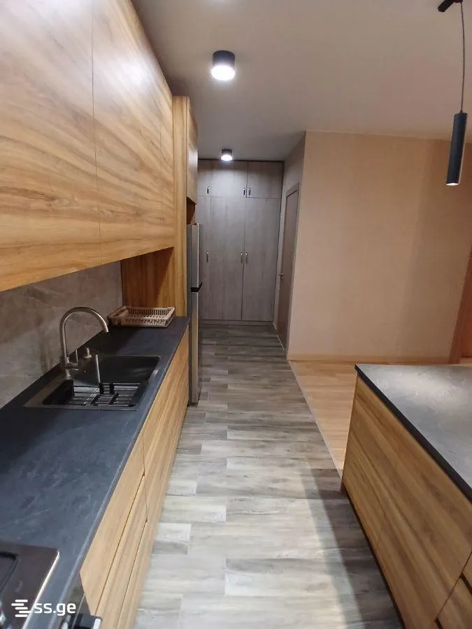 Apartment, 2-room, 60 m², Green Alley