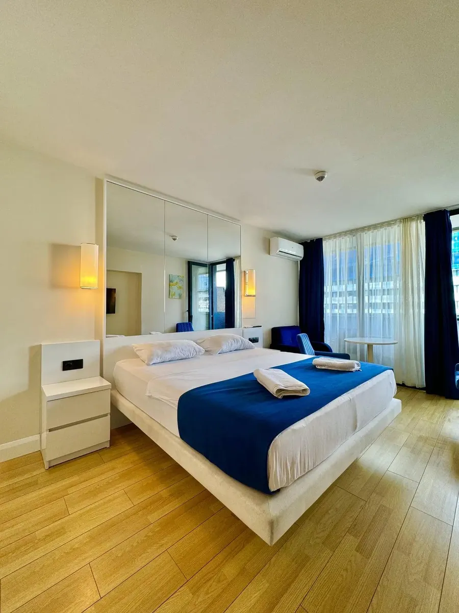 Apartment, 1-room, 33 m², Orbi City