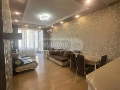Квартира, 2-комн., 75 м²