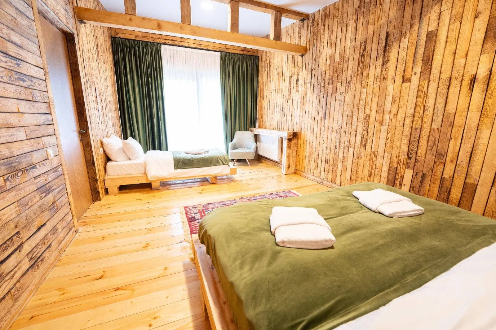 Дом, 2-комн., 75 м²