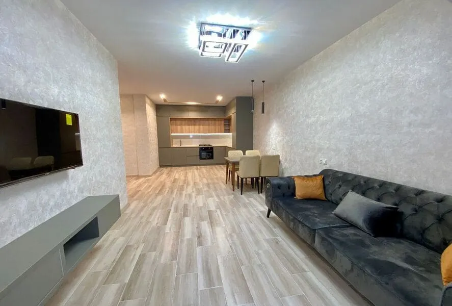 Квартира, 2-комн., 78 м²