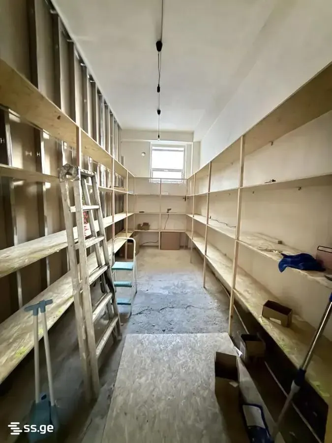 Квартира, 3-комн., 60 м²