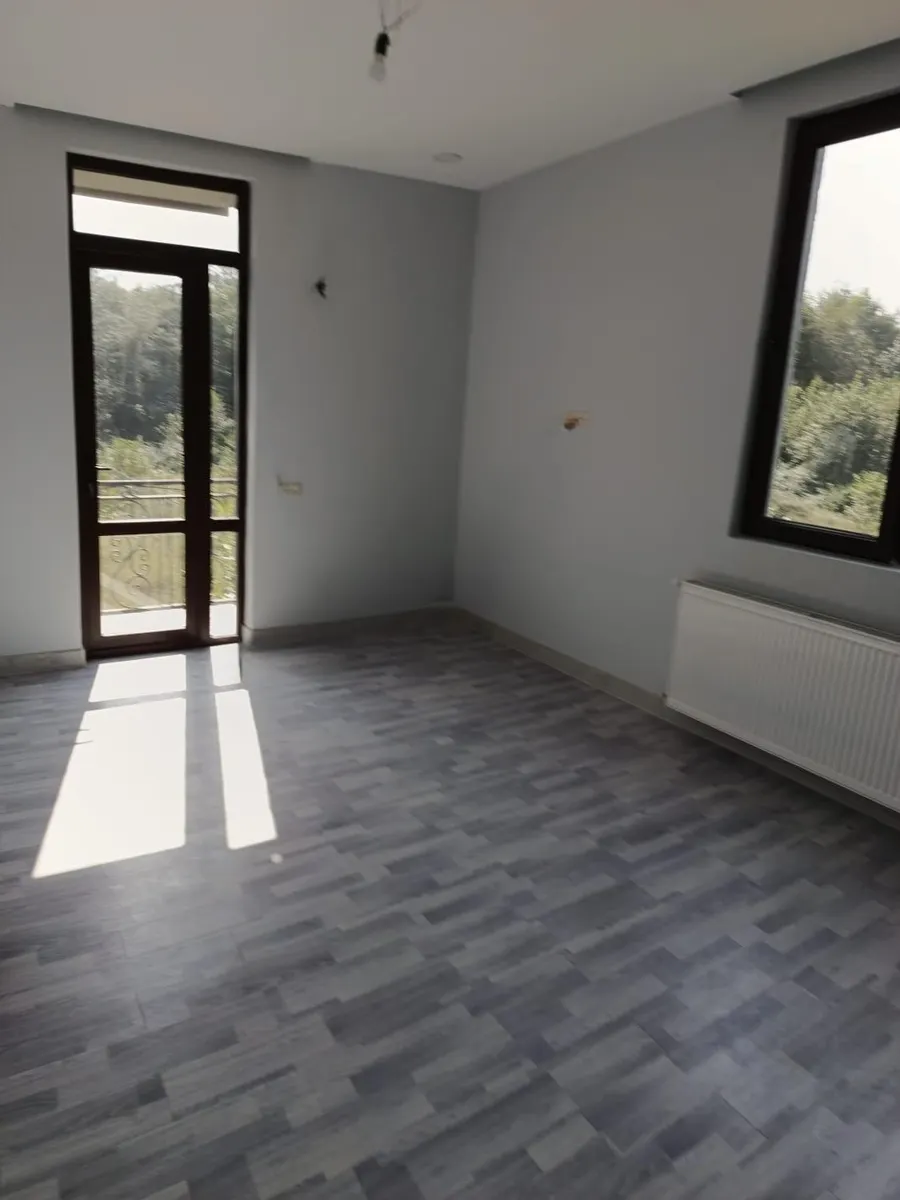 House, 5-room, 194.08 m²