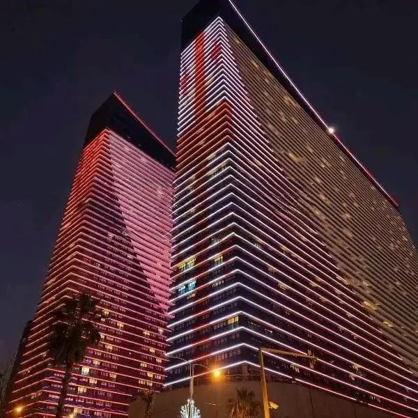 Квартира, 3-комн., 60 м², Orbi City