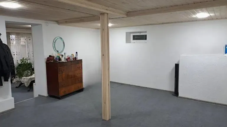 Дом, 5-комн., 135 м²