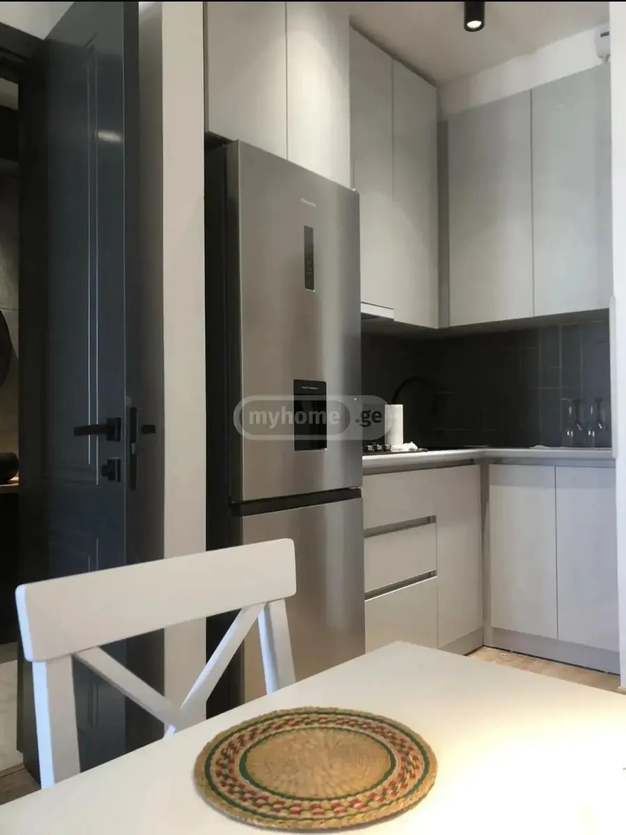 Квартира, 1-комн., 37 м²