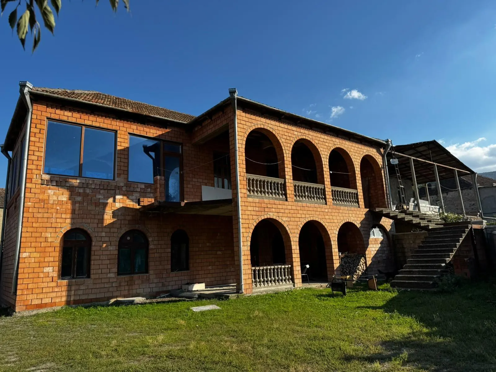 Дом, 9-комн., 269 м²