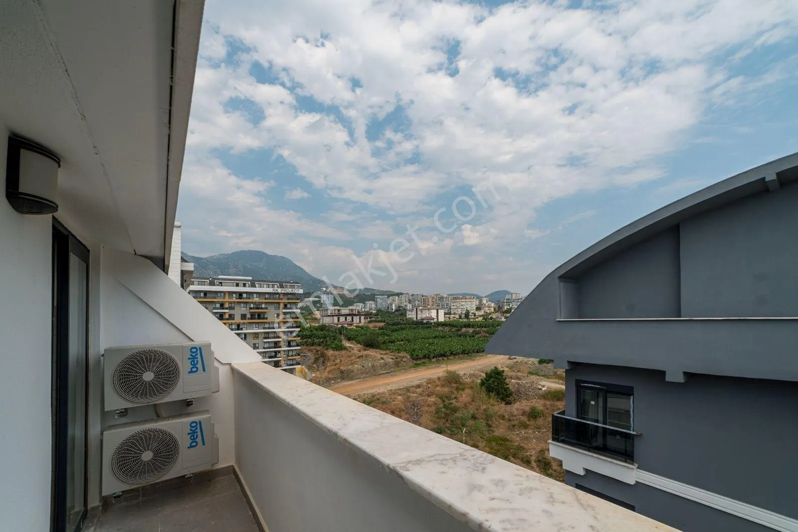 Apartment, 3-room, 120 m²