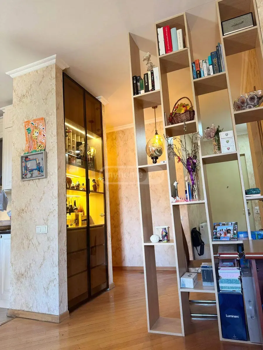 Apartment, 3-room, 95 m²