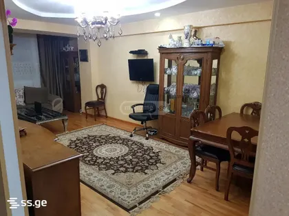 Apartment, 3-room, 90 m²