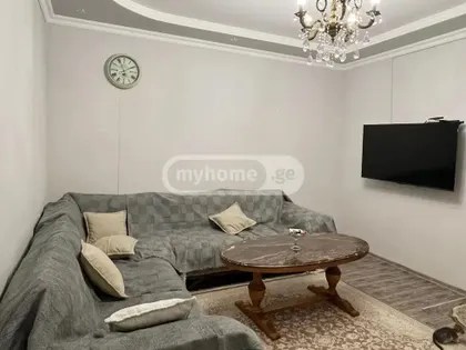 House, 6-room, 100 m²