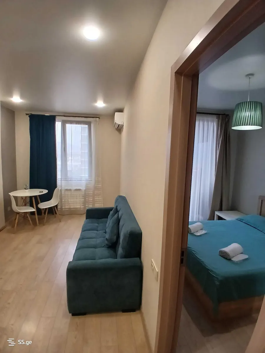 Apartment, 2-room, 50 m², Green Alley
