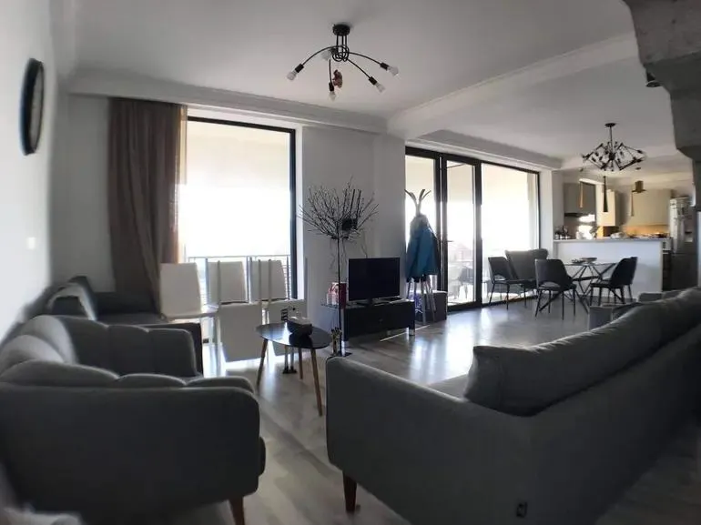 Дом, 10-комн., 467.5 м²