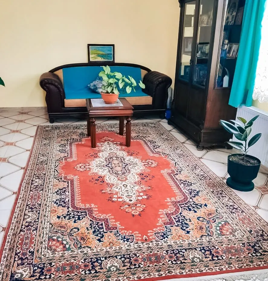 House, 300 m²