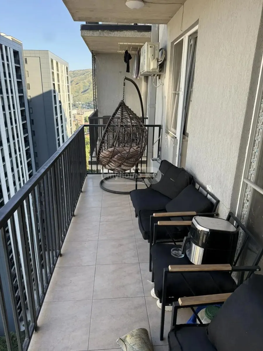 Квартира, 3-комн., 85 м², Archi Isani
