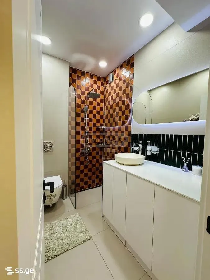 Apartment, 3-room, 82 m², B-Home