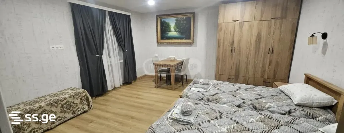 Apartment, 4-room, 85 m²