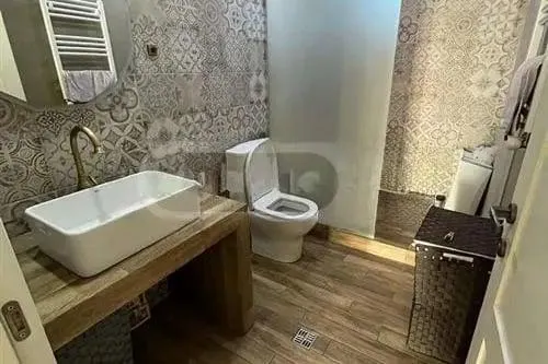 Дом, 6-комн., 503 м²