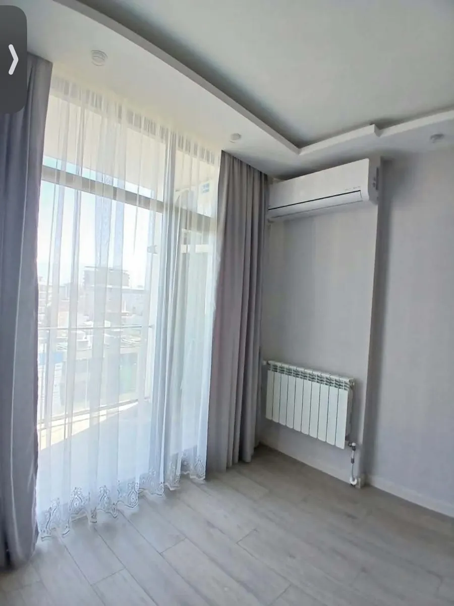 Квартира, 4-комн., 105 м²