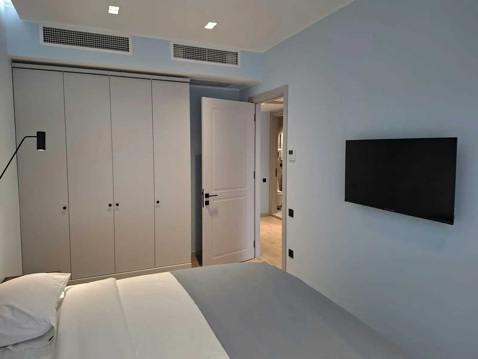 Квартира, 2-комн., 66 м²