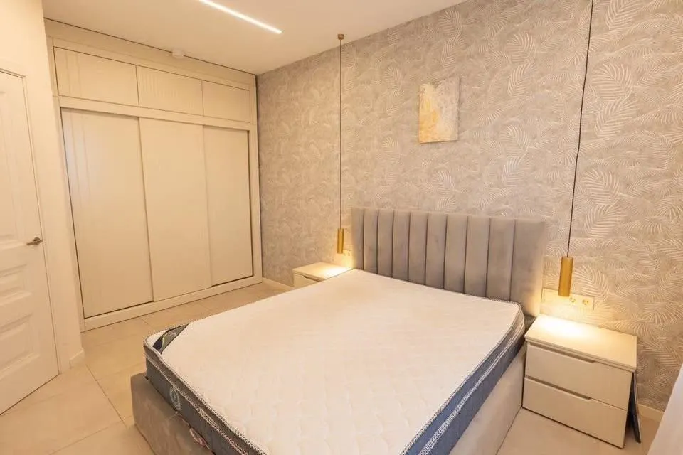 Квартира, 1-комн., 92 м², Saburtalo Palace