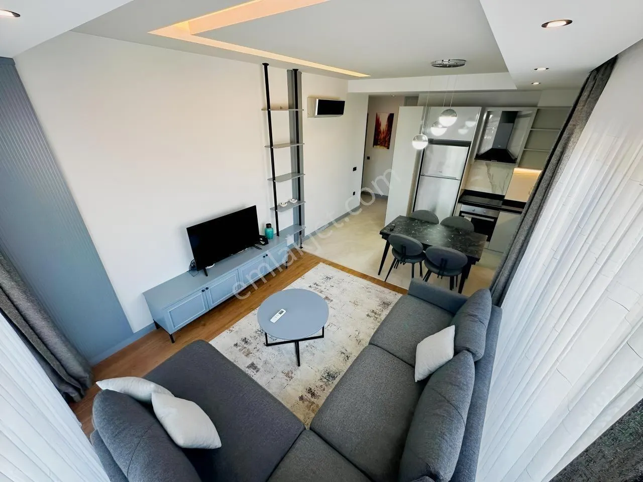 Apartment, 2-room, 60 m²