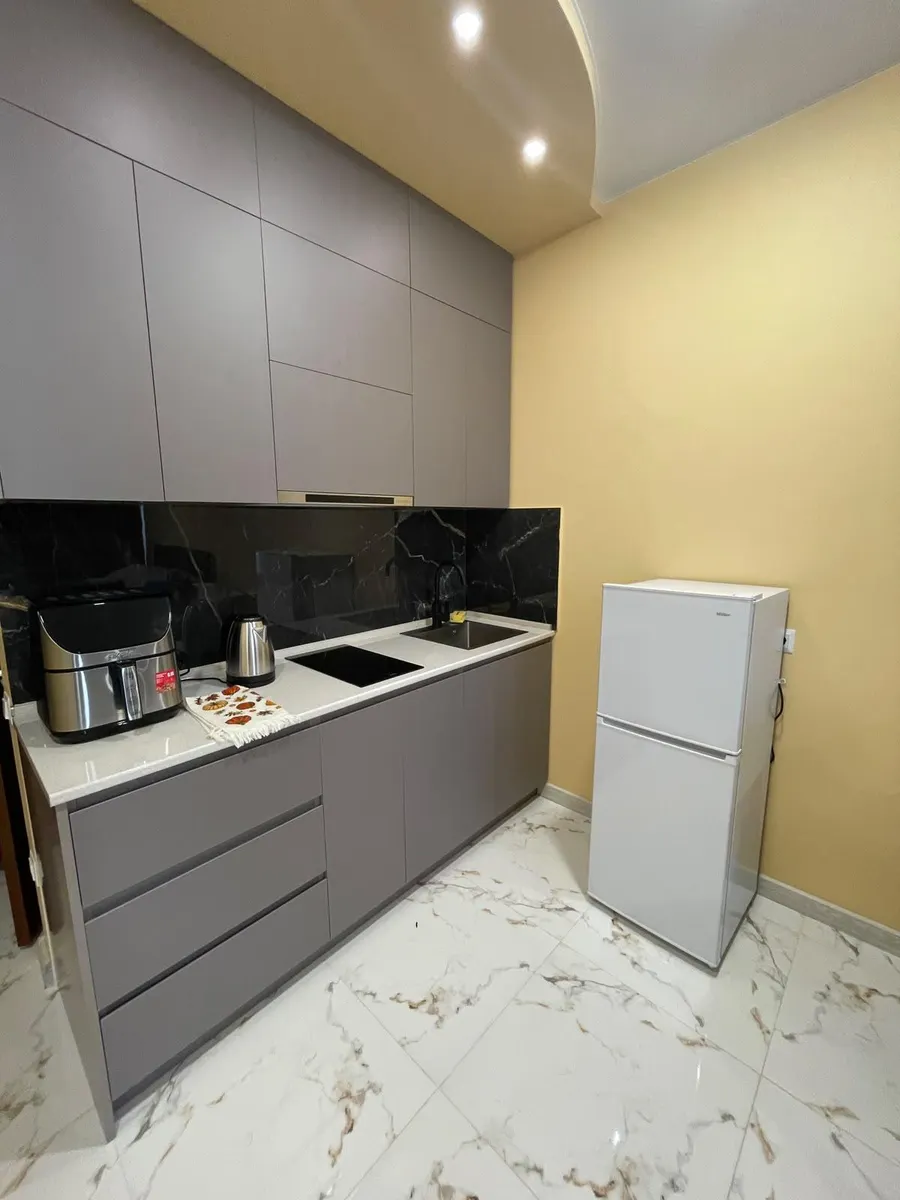 Квартира, 1-комн., 37 м², Grand Tower