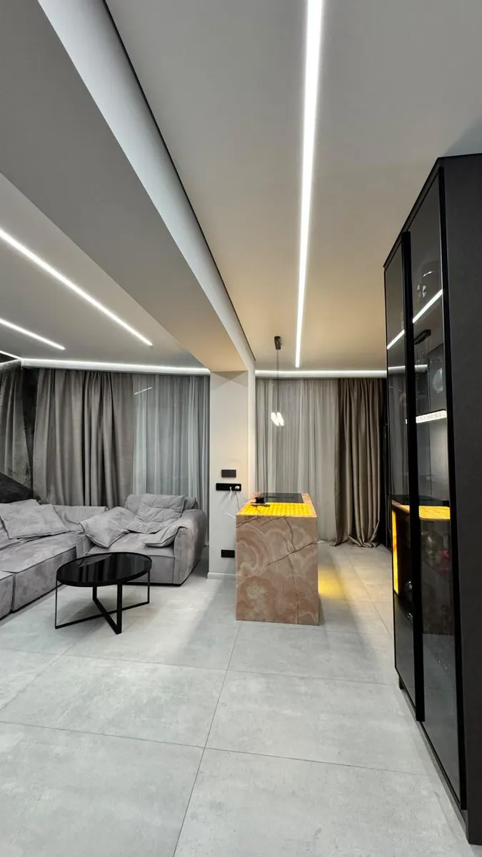 Квартира, 3-комн., 90 м², New Line