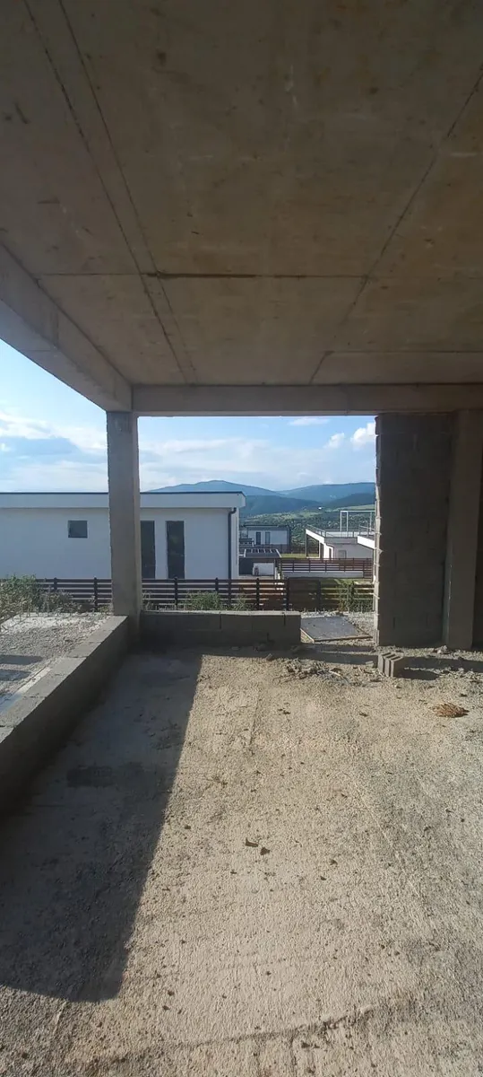 Дом, 4-комн., 210 м²