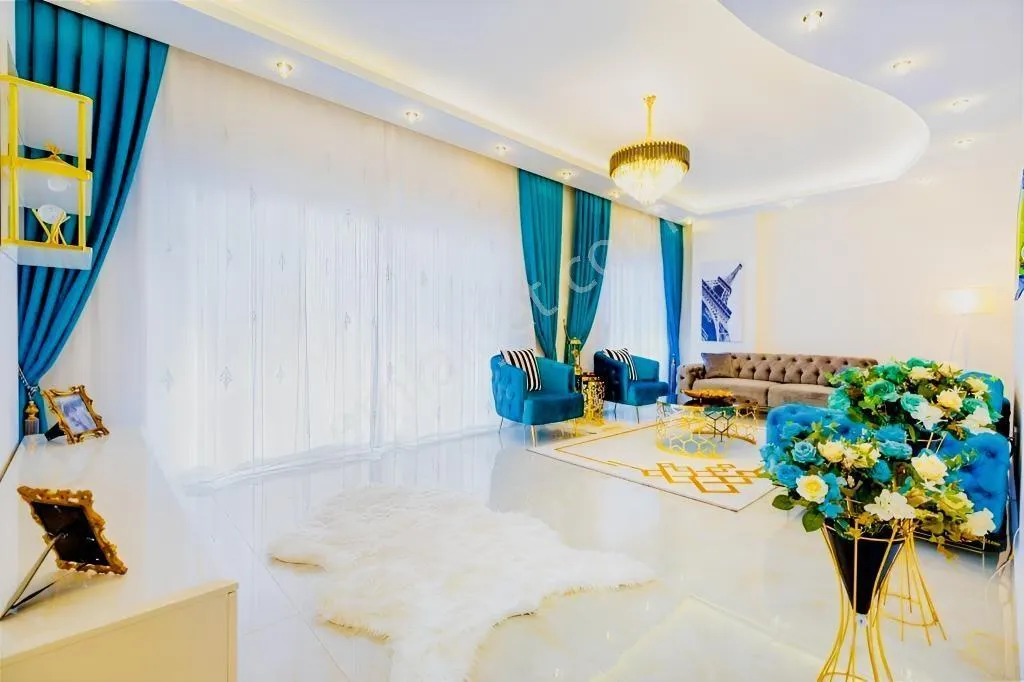 Apartment, 4-room, 200 m²