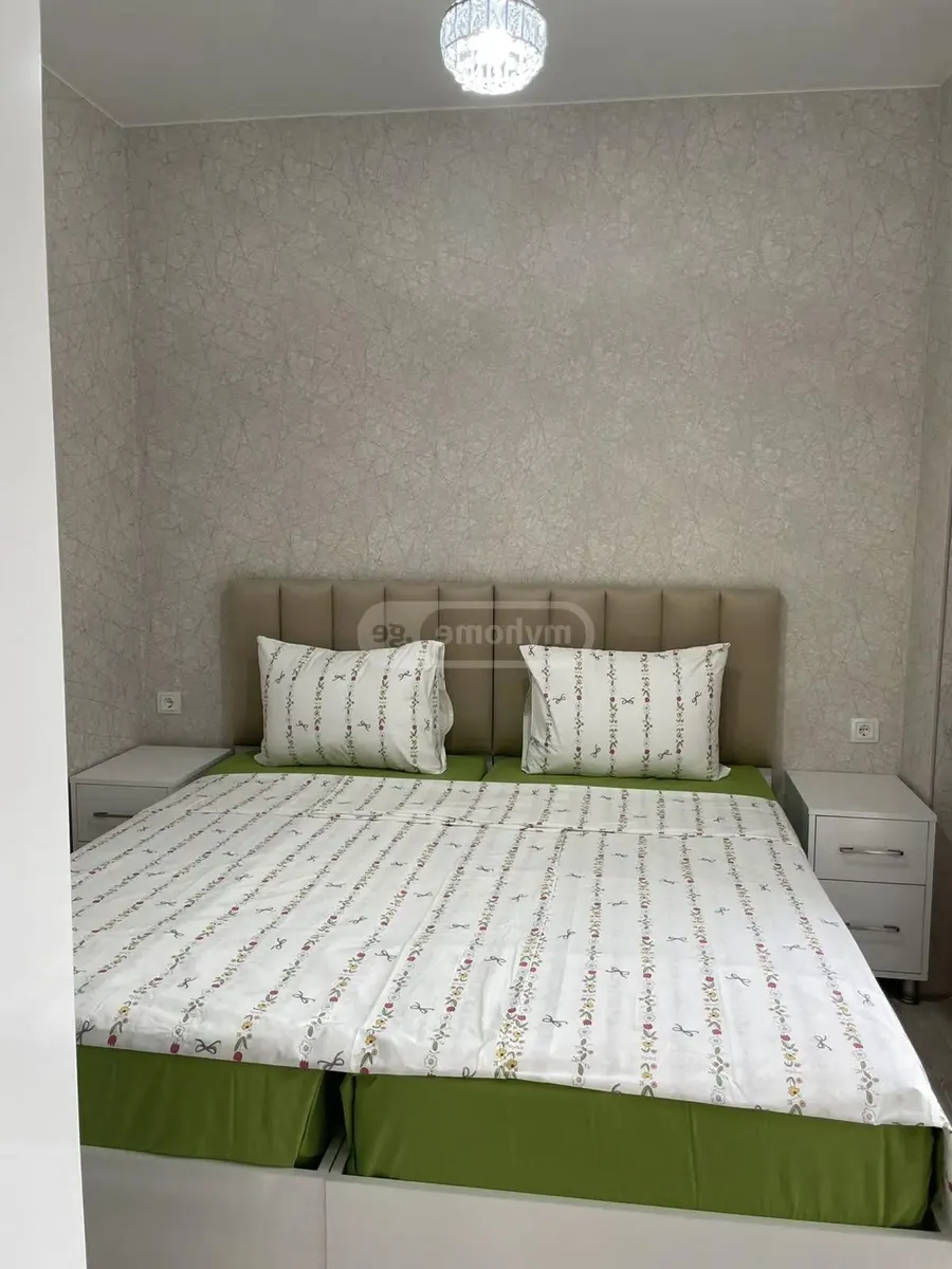 Квартира, 3-комн., 85 м², Modern House