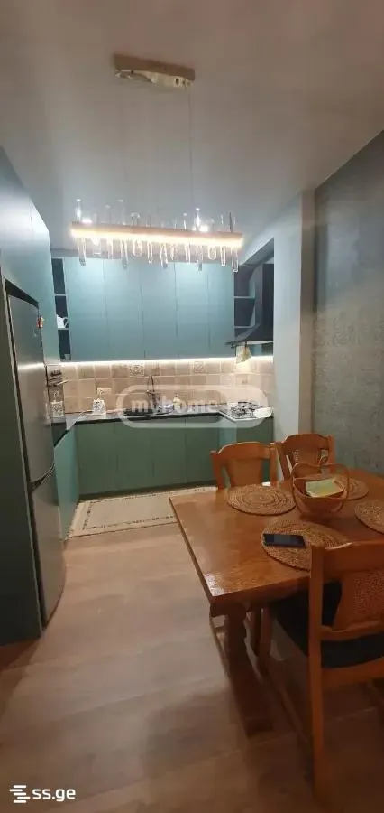 ბინა, 3-ოთახიანი, 75 მ², House Uni
