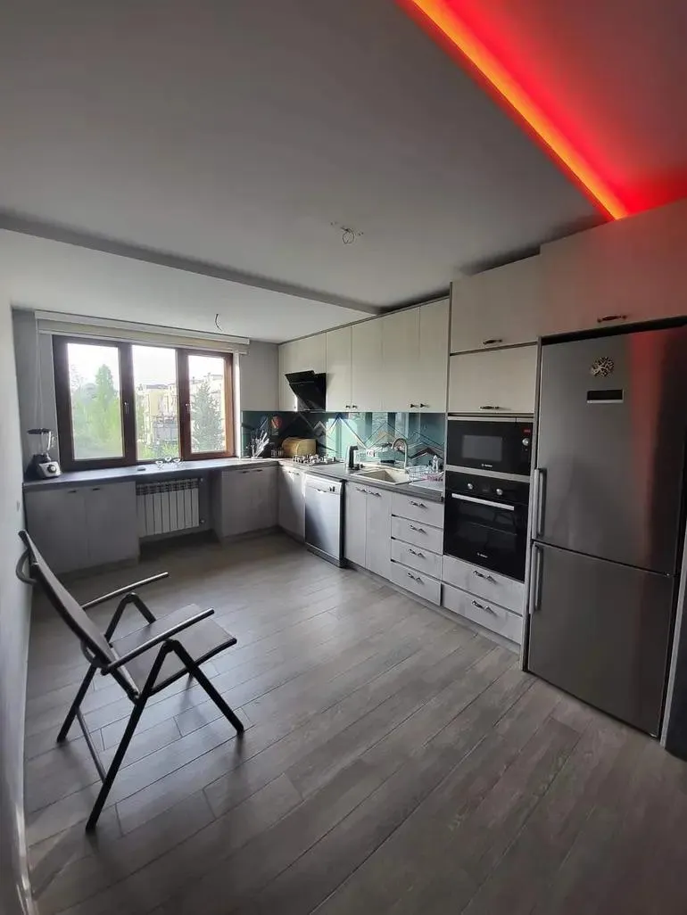 Квартира, 4-комн., 80 м²