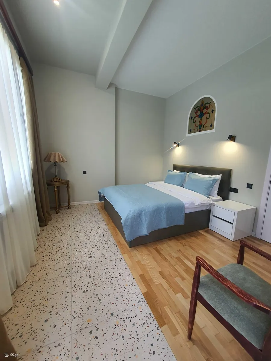 Квартира, 3-комн., 70 м²