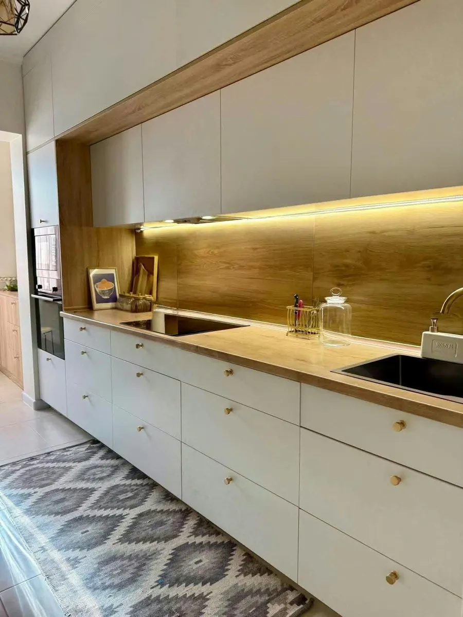 Квартира, 3-комн., 80 м²