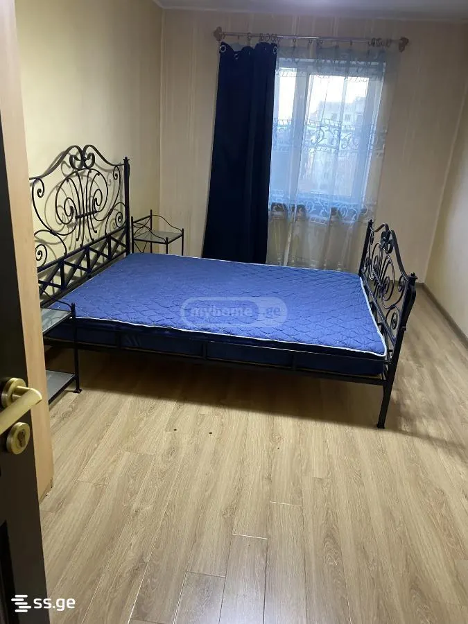 Apartment, 3-room, 115 m²