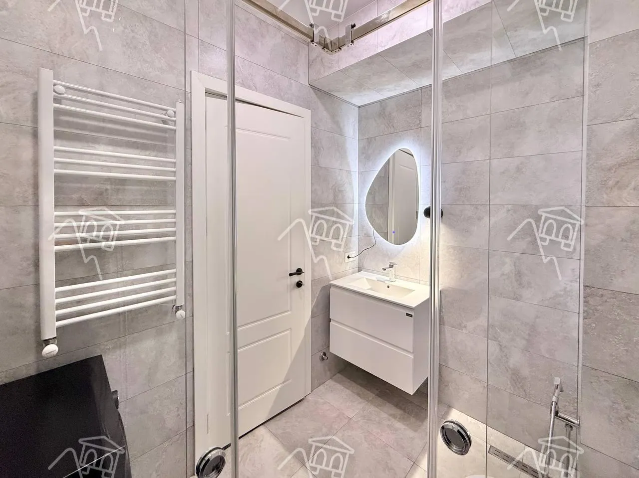 Квартира, 2-комн., 69 м²