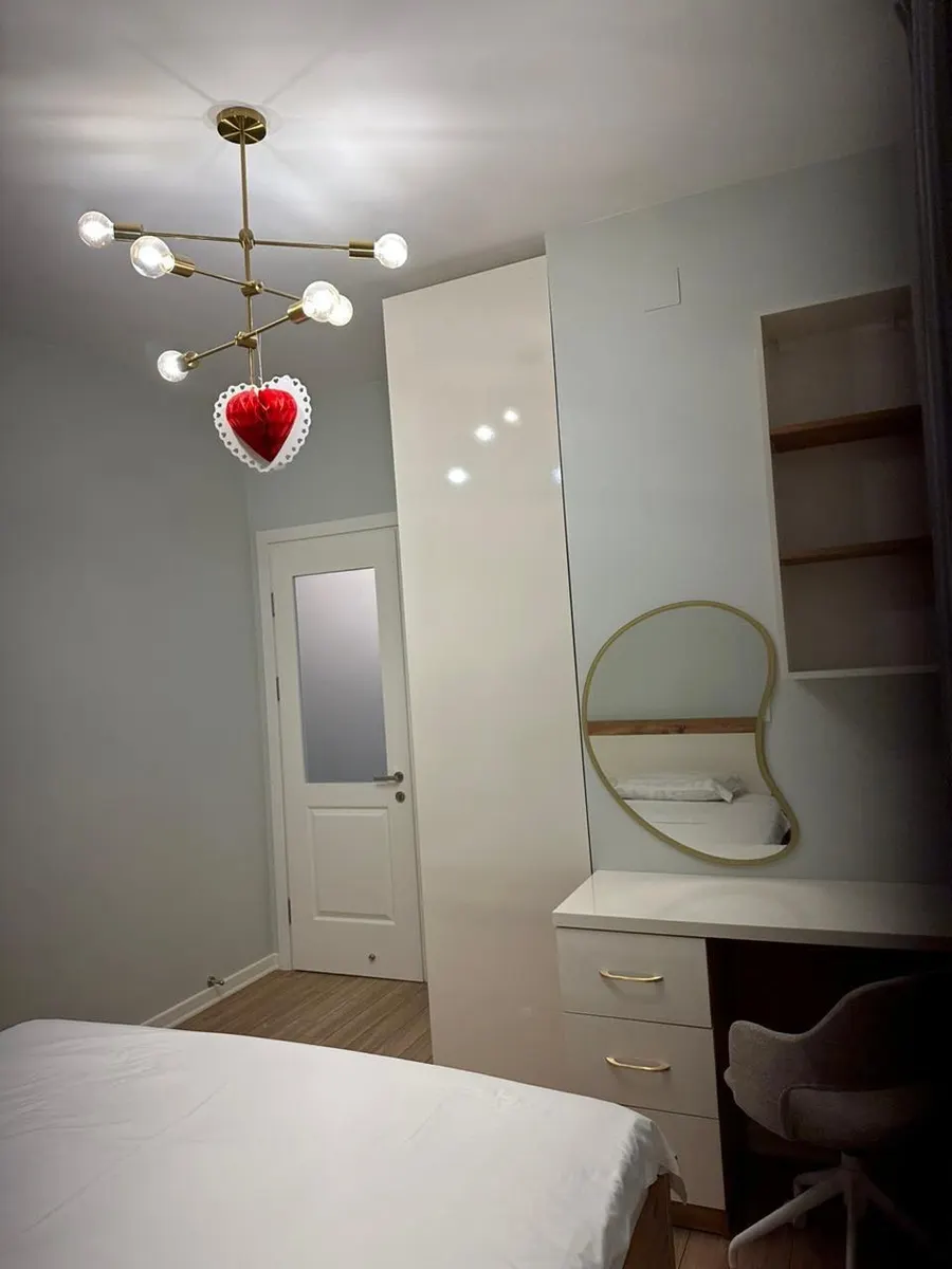 Квартира, 3-комн., 90 м²