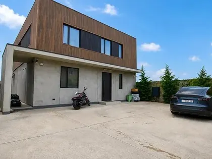 Дом, 5-комн., 518 м²