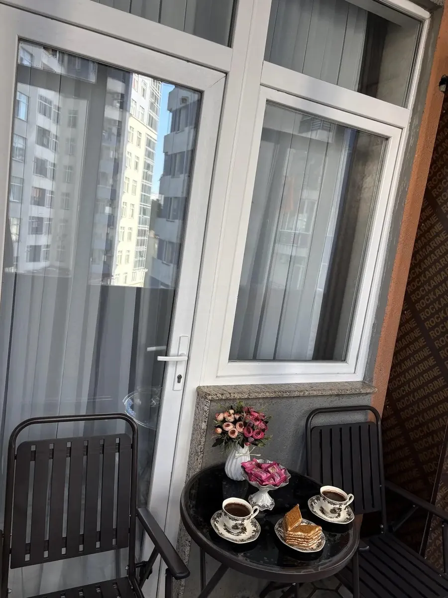 Квартира, 4-комн., 80 м², Real Palace