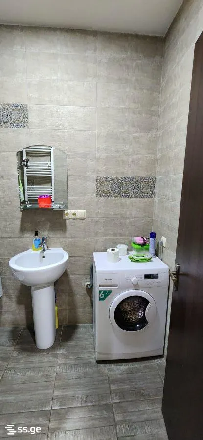 Квартира, 1-комн., 50 м²