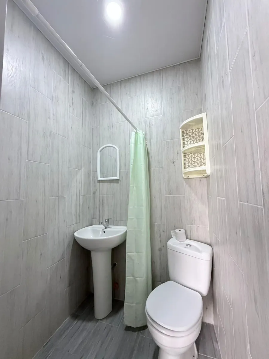 House, 5-room, 460 m²