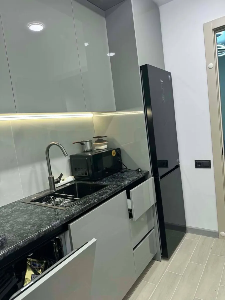 ბინა, 2-ოთახიანი, 45 მ², Zhiuli Shartava Ave, 27-31