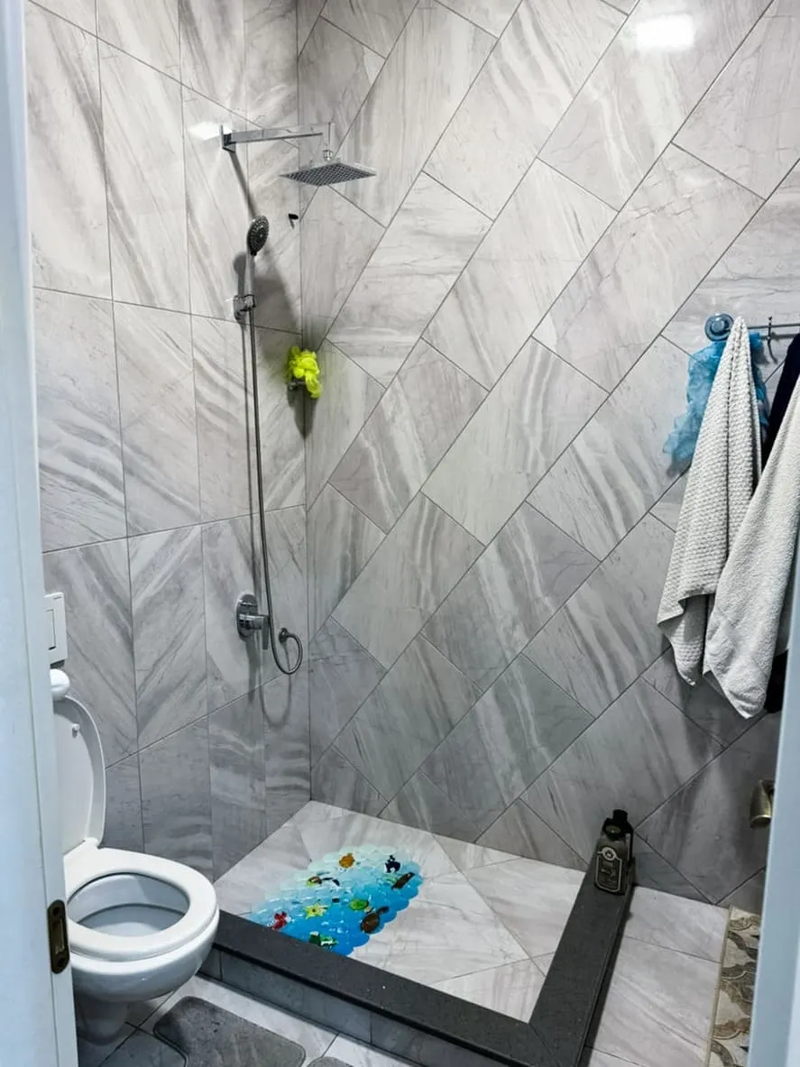 Apartment, 3-room, 152 m²