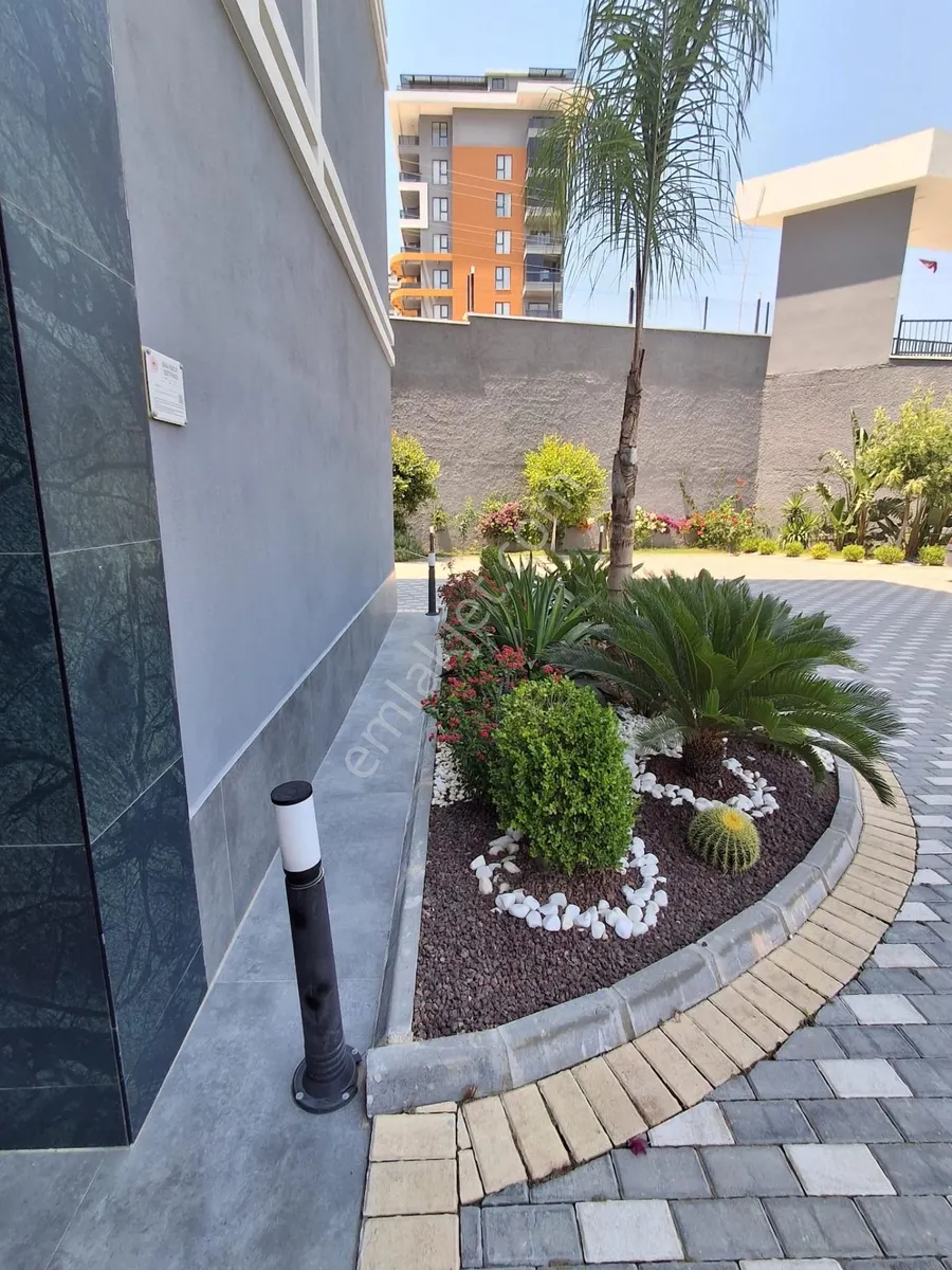 Apartment, 2-room, 60 m²