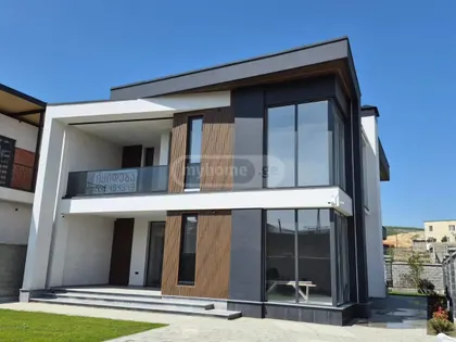 Дом, 5-комн., 328 м²