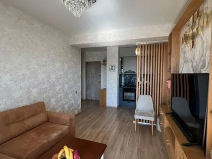 Квартира, 3-комн., 83 м²